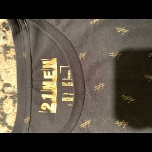 Forever 21 large black money t shirt